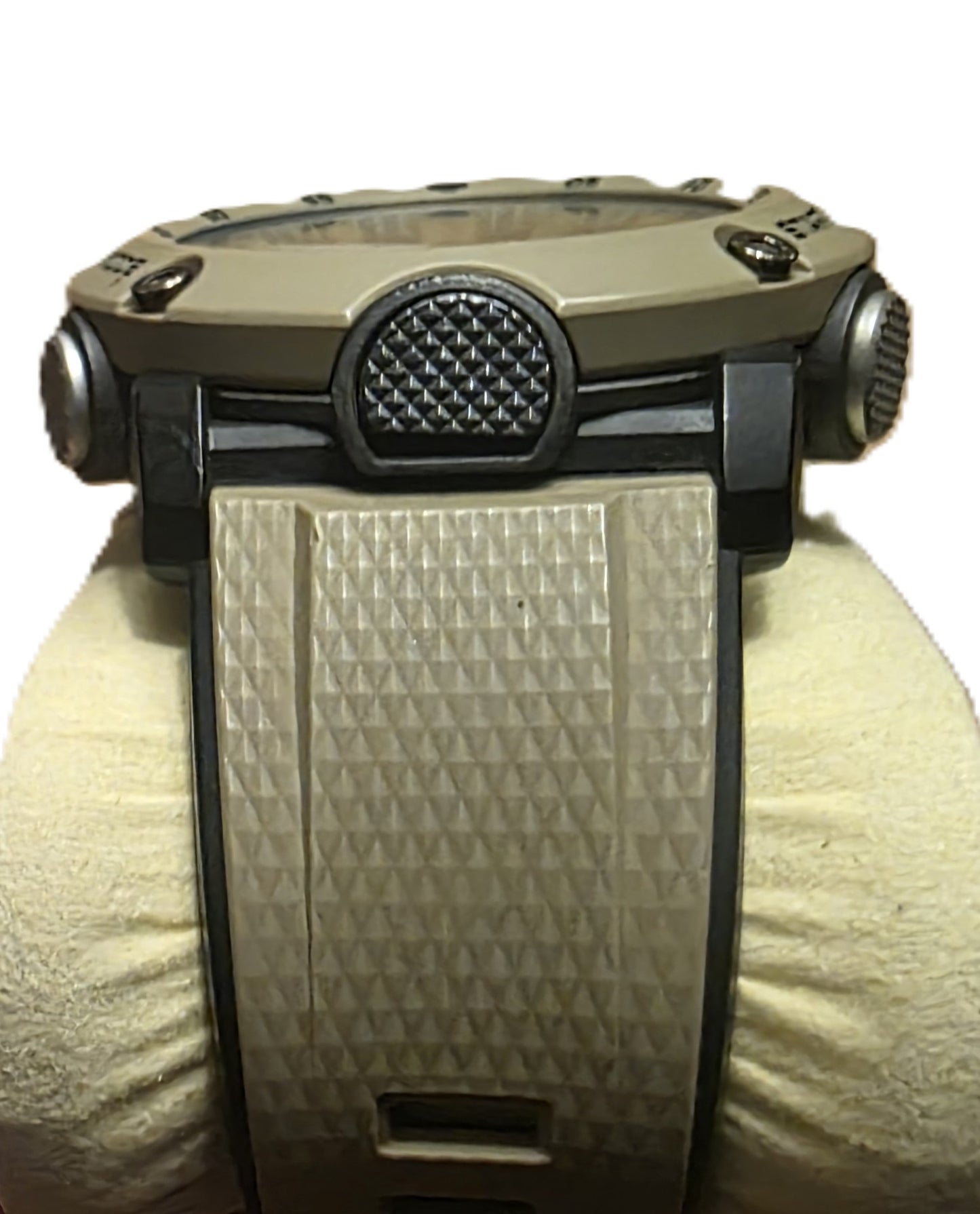 Casio G-Shock GA-2000 Carbon Core Guard